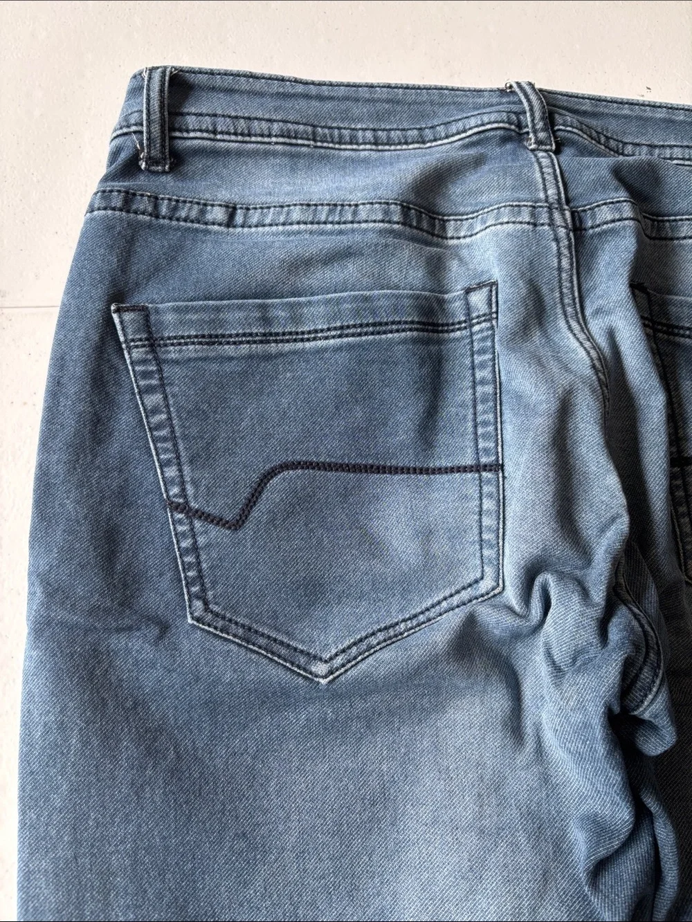 Peter England Men’s Skinny Slim Straight Jeans in Blue Wash 36x32
